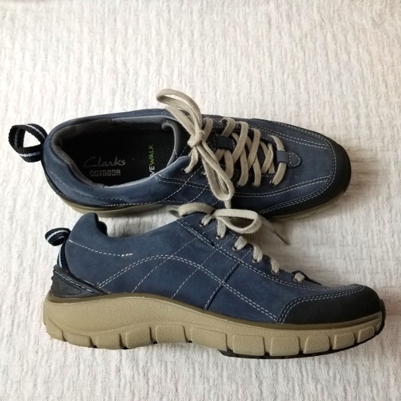 clarks waterproof sneakers